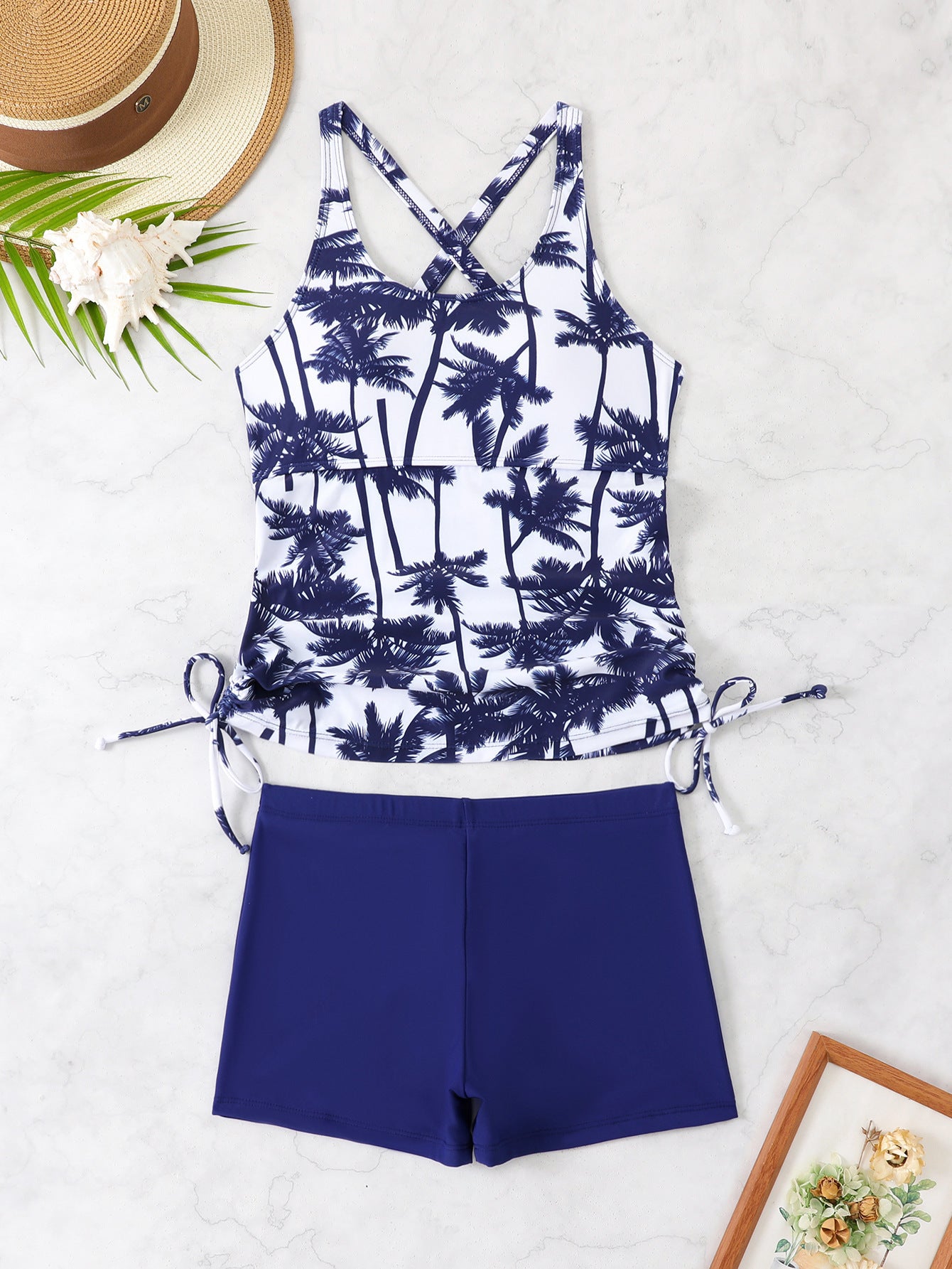 Split Boxers Tankini Coconut Tree Printed Swimsuit